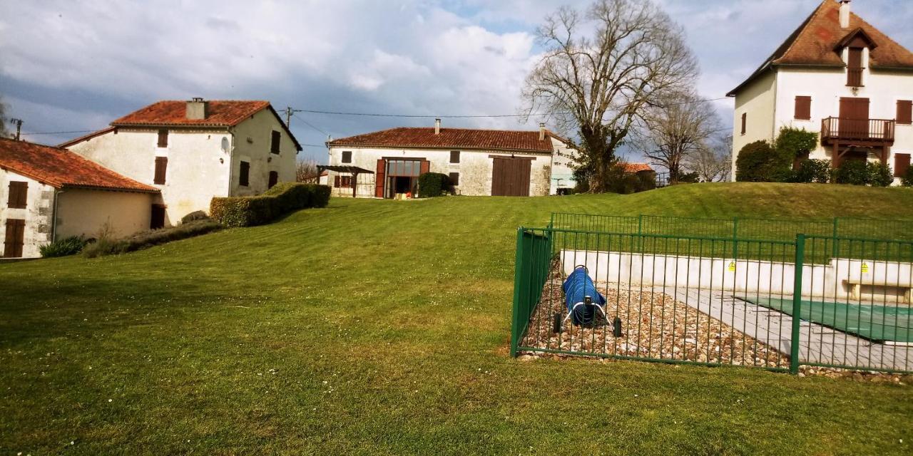La Tranquillite, Coutancie Villa Nanteuil-Auriac-de-Bourzac Exteriör bild
